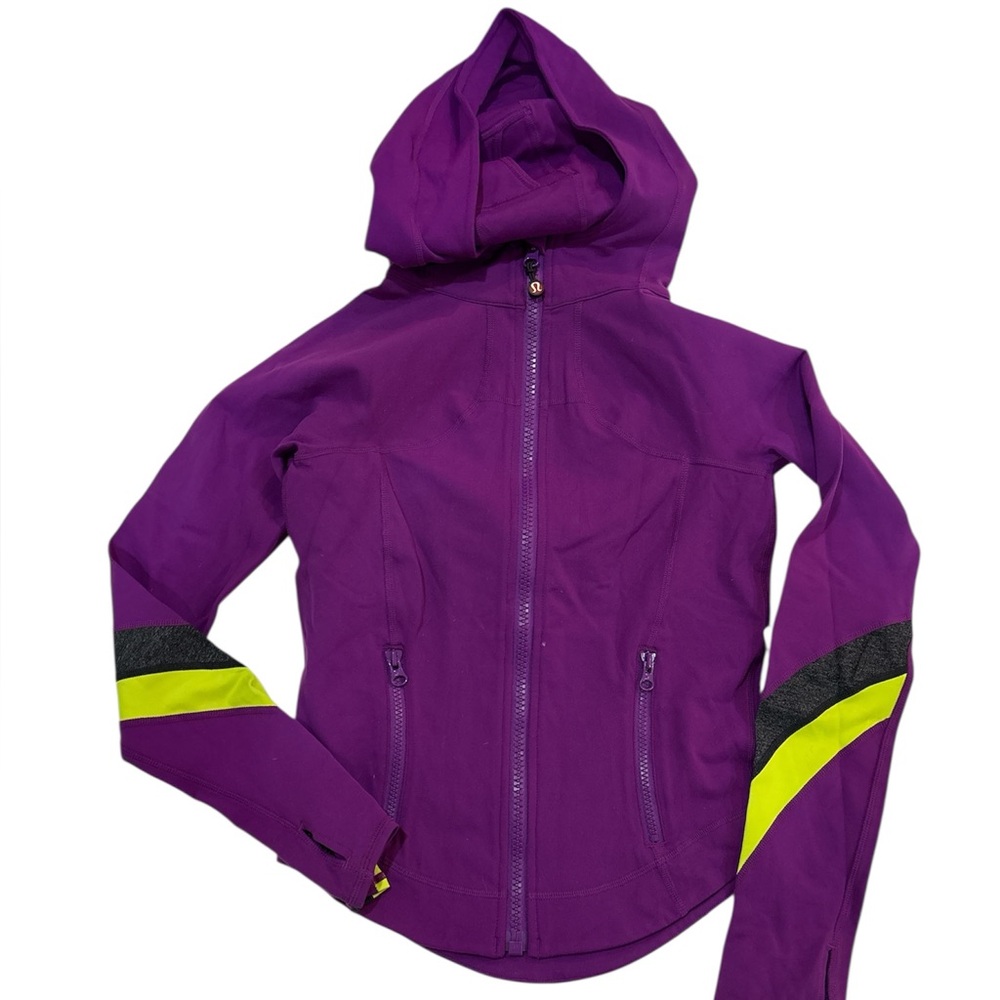 Nwt Lululemon Half Moon jacket sz 4